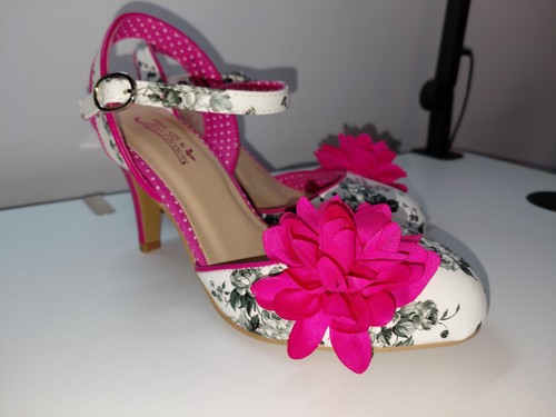 Gorgeous joe browns couture - joe,