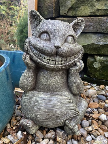 Cheshire cat garden - garden, ornament
