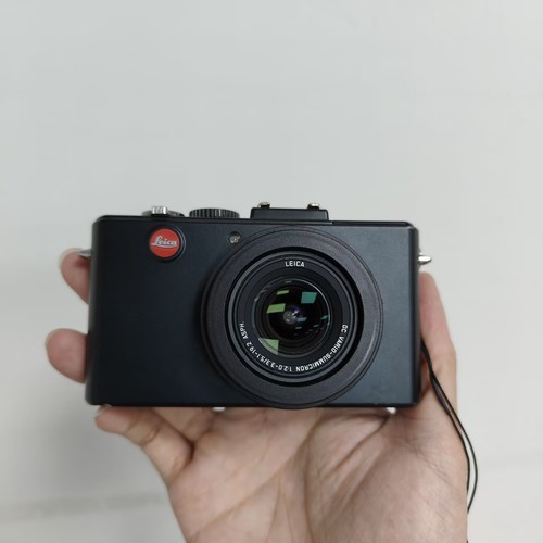 Leica lux digital camera - leica,