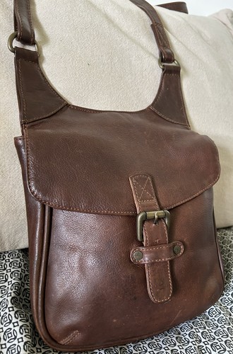Fat face crossbody - crossbody, saddle