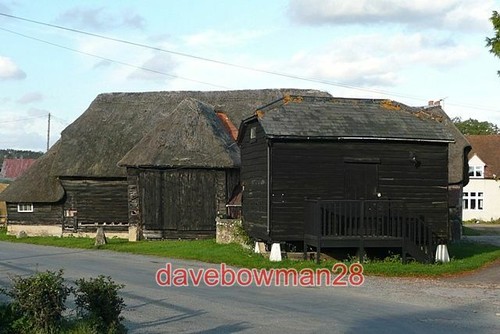 Photo church farm woodcote - photo,