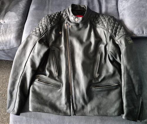 Triumph braddan asymmetric - braddan,