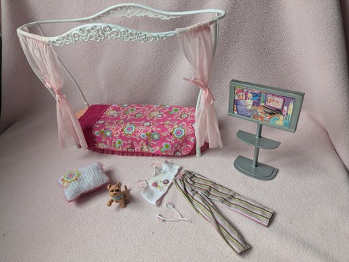 Barbie house bedroom - my,
