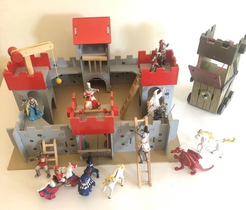 Elc vintage wooden castle with - vintage,
