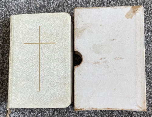 Book common prayer slip - common,