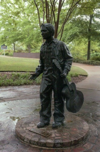 Elvis presley statue - elvis,