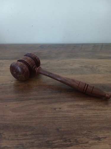 Vintage style auctioneers - style,