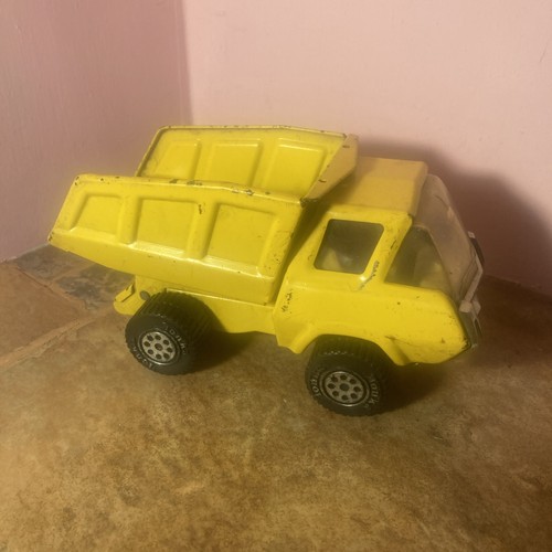 Tonka dump truck yellow - tonka,
