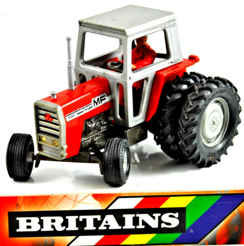 Britains 9529 mf massey - 1:32,