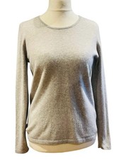 E. 30: Fabiani. Size M. Grey