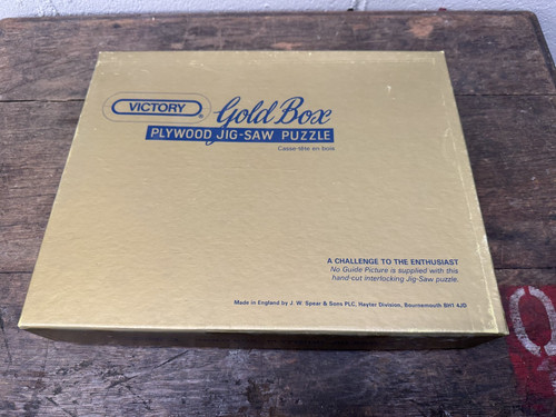 Rare vintage victory gold - vintage,