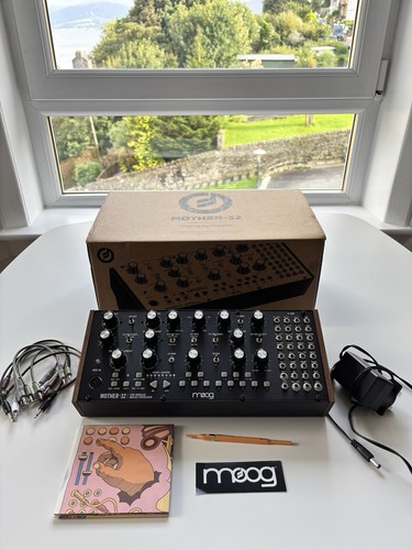 Moog mother analogue - 32,