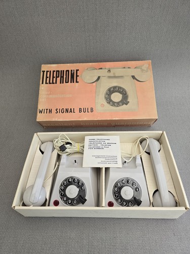 Vintage mehanotehnika izola - vintage,