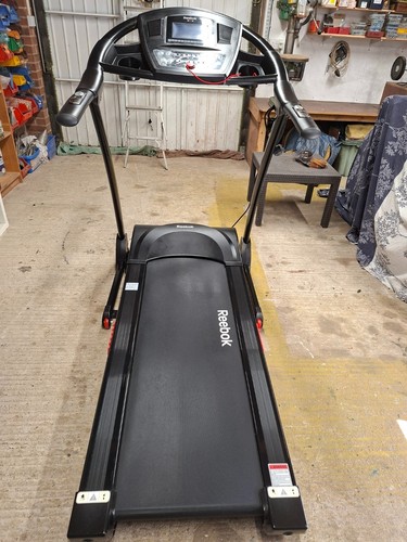 Reebok zr9 folding treadmill - reebok,