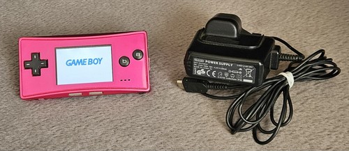 Nintendo game boy - boy, purple