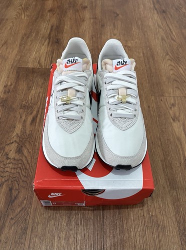 Nike waffle first - nike,