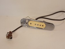 VINTAGE DeArmond ACOUSTIC ELECTRIC GUITAR SOUND HOLE PICKUP - 1960'S