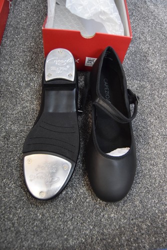 Black leather capezio - , mary