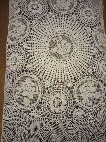Vintage round cotton lace - round,