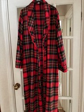 VINTAGE TARTAN LADIES DRESSING