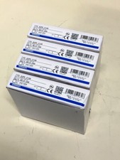 **NEW** 4Pcs, Omron G3PE-215B , OMRON Solid State Relay, 15A ,100-240 V