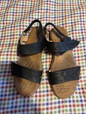 Heavenly Feet Women's Sandals