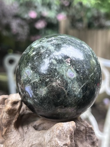 Ruby jade nephrite - ruby, in