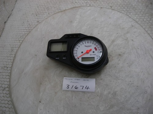 Triumph tt600 2002 instrument - triumph,