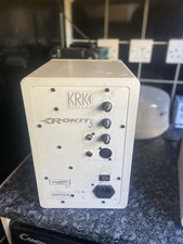 KRK Rockit 6 Powered Monitor Speakers no cables