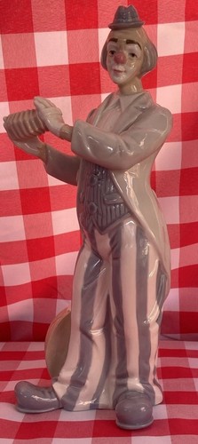 Porcelain clown figurine - clown,