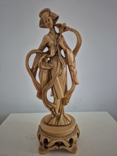 Vintage santini sculpture - a.,