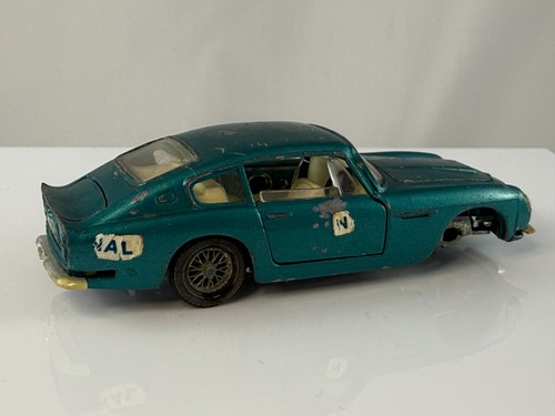 Dinky toys 153 - #153, aston