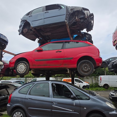 Ford focus petrol 2004 - 1.6,
