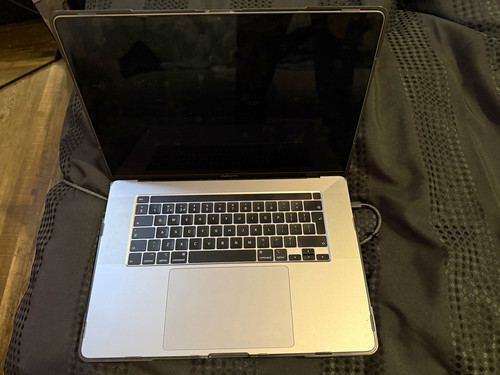Apple macbook pro 13in - apple,