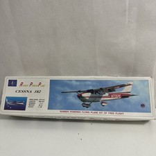 LEE Cessna 182 Model Aircraft