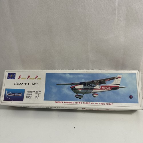 Lee cessna 182 - lee,