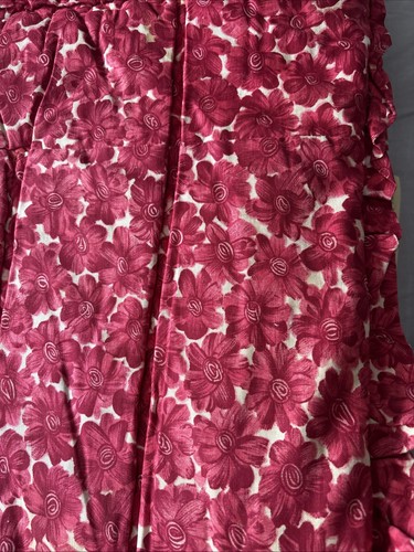 Vintage eiderdown quilt red - vintage,