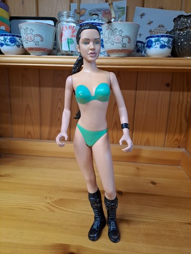 Playmates lara croft - 11",