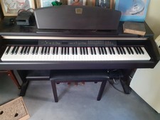 Yamaha clavinova CLP 130 Digital Piano with Stool