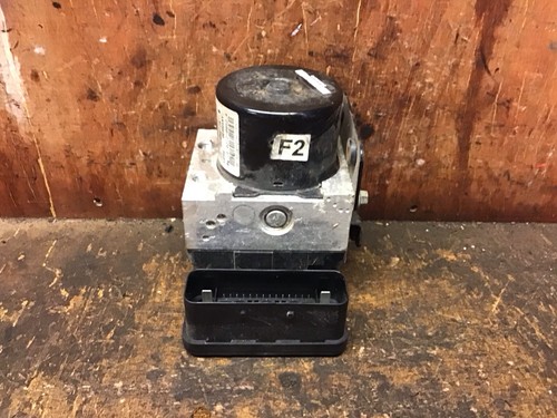 Ford fiesta mk7 - ford, pump