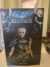 Hot Toys AVP Alien vs Predator