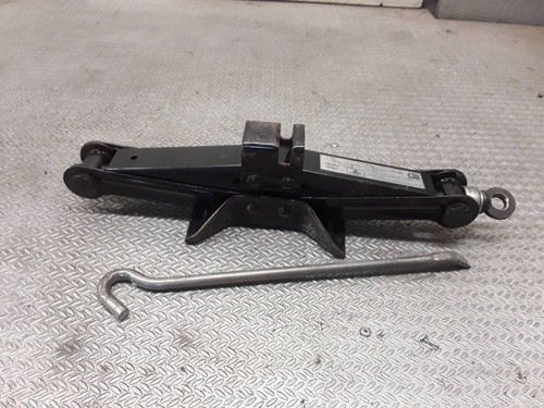 Mazda 2008 lift car lifting - 2008,