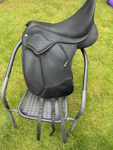 Wintec pro synthetic - synthetic, dressage