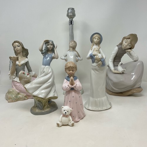 Nao lladro porcelain - porcelain, figurines