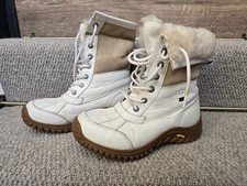UGG® AUSTRALIA ADIRONDACK II