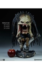 Sideshow Collectibles AVP:R -