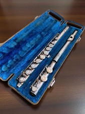 Yamaha Flute YFL22S with Case and Cleaning Cloth, Used, Needs Cleaning