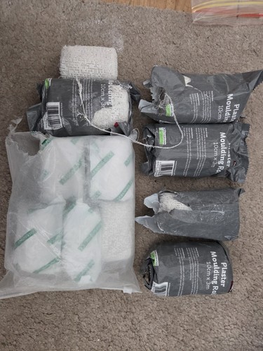 Plaster cast bandage kit - bandage, for