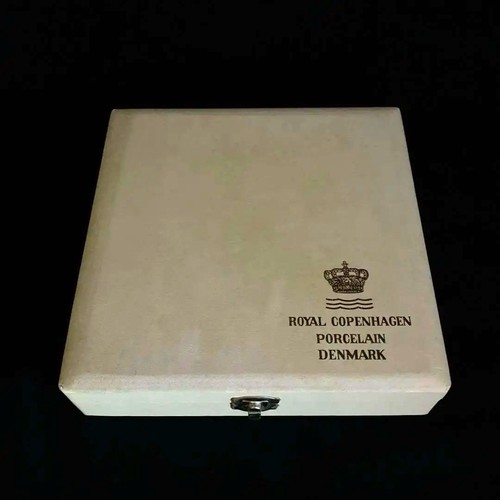 Royal copenhagen flora - royal, danica