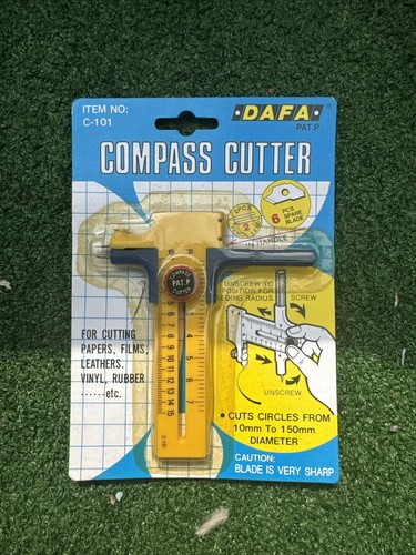Dafa compass paper card - compass,